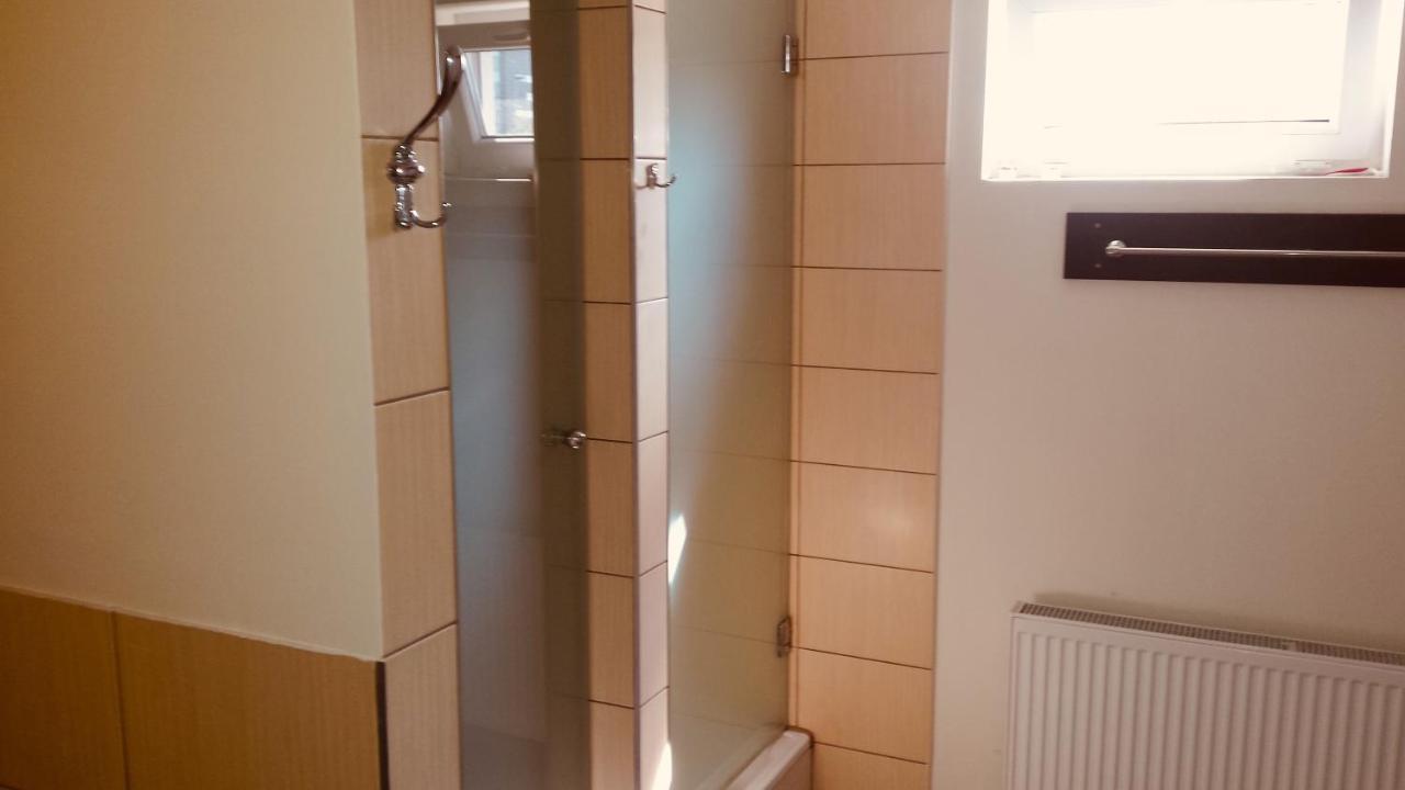 Uslugi Noclegowe Akademicka Łomża Dış mekan fotoğraf